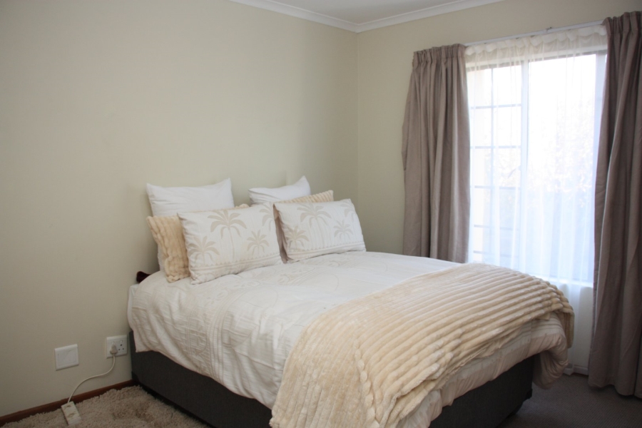 2 Bedroom Property for Sale in Hillside Free State